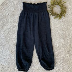 Perfect condition Hatch maternity pants made in NY